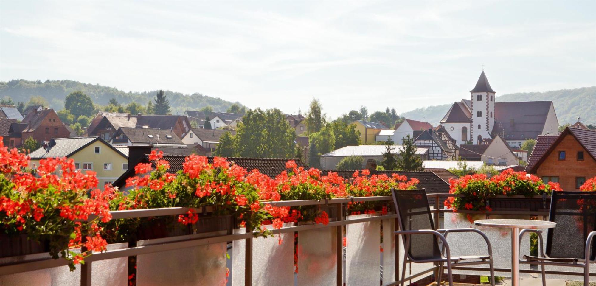 Hotel Trifelsblick Wernersberg Exterior foto